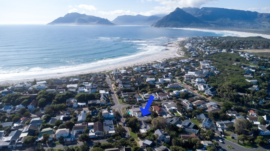 4 Bedroom Property for Sale in Kommetjie Western Cape
